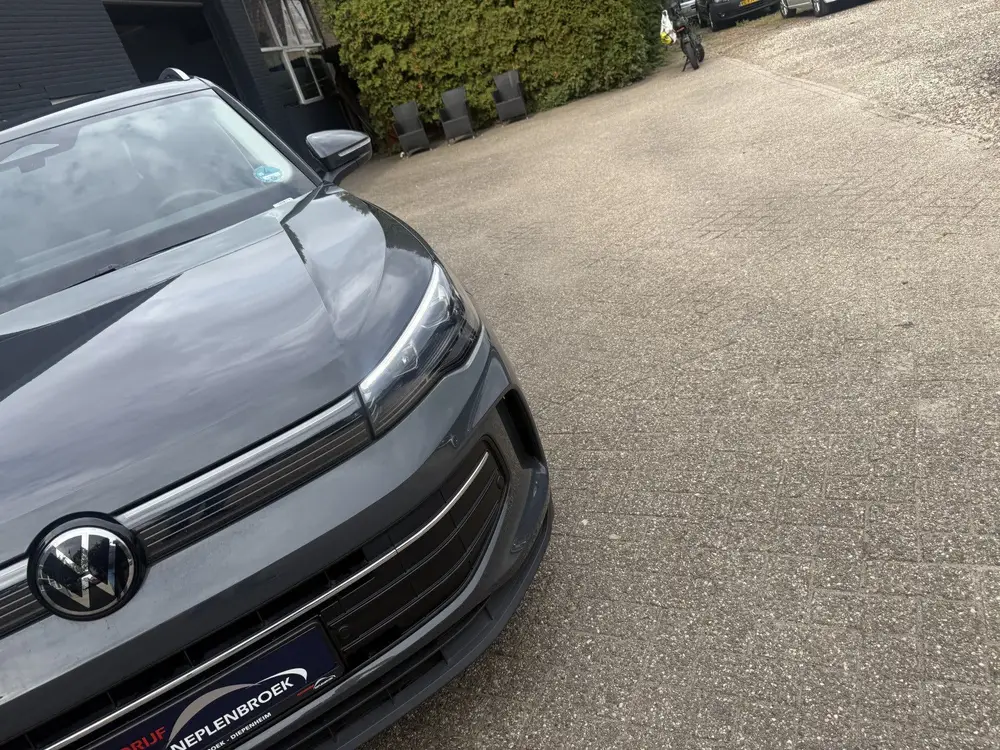 Volkswagen Tiguan 1.5 eTSI Life Edition | Automaat | Stoelve uit 2025, foto 14