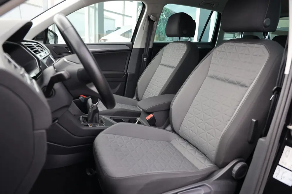 Volkswagen Tiguan 1.5 TSI Life Business|Navi|ACC|Virtual|App uit 2021, foto 6