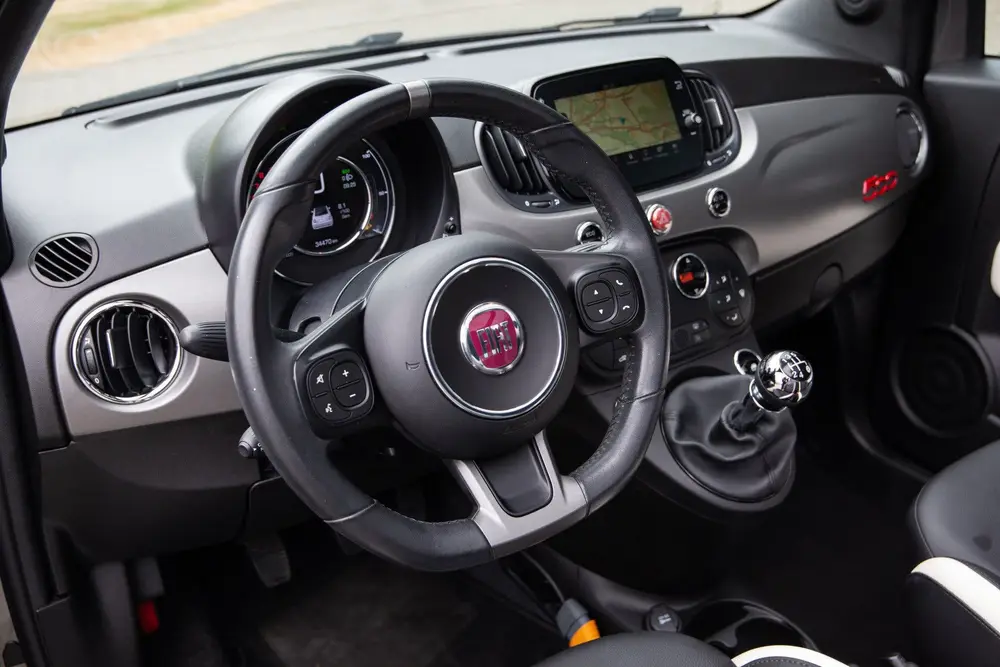 Fiat 500C 500C 0.9 TwinAir Turbo Sport uit 2019, foto 4