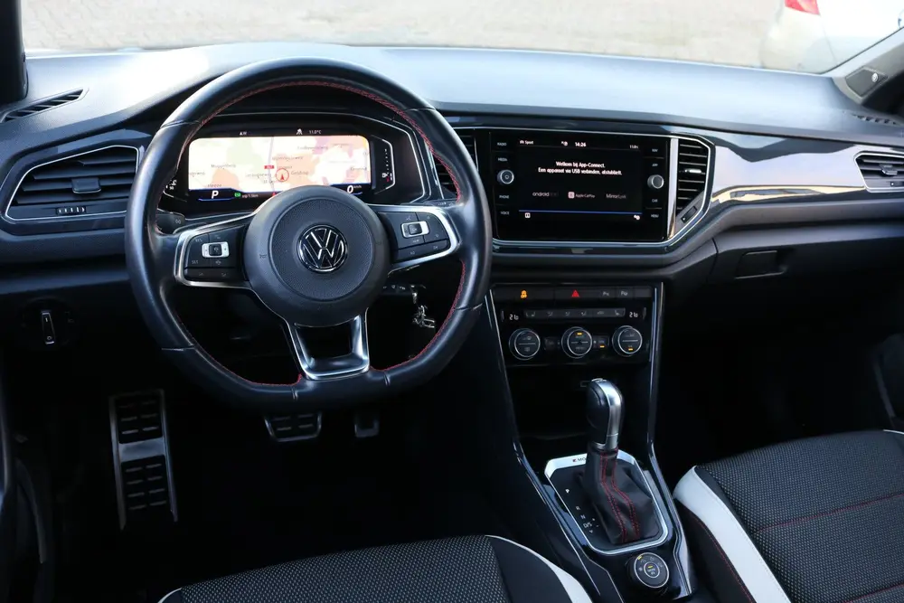 Volkswagen T-Roc 2.0 TSI 4Motion R-Line DSG 190PK (Panoramad uit 2019, foto 7