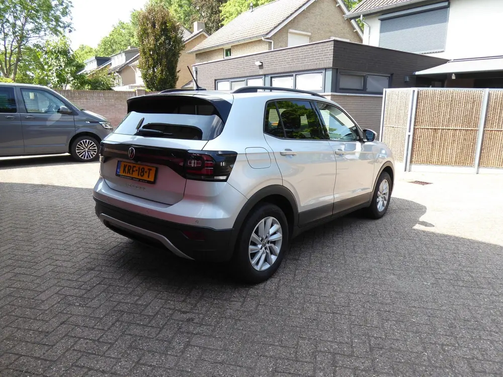 Volkswagen T-Cross 1.0 TSI Style uit 2023, foto 4