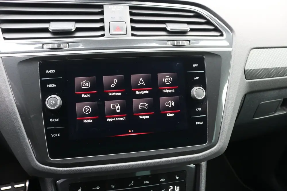 Volkswagen Tiguan 2.0 TSI 4Motion R-Line Black Style (Panora uit 2021, foto 15