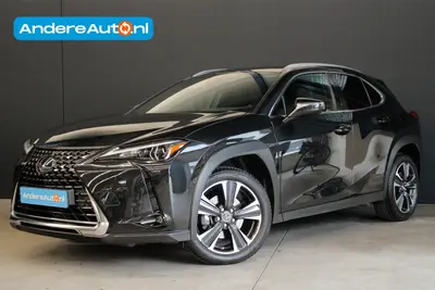 Lexus UX 250h Preference Line uit 2023