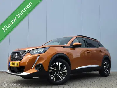 Peugeot 2008 1.2 PURETECH ALLURE AUTOMAAT uit 2021