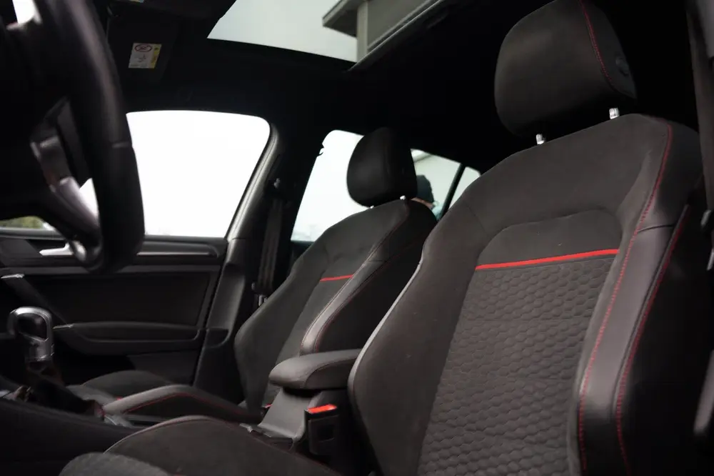Volkswagen Golf 2.0 TSI GTI uit 2019, foto 11