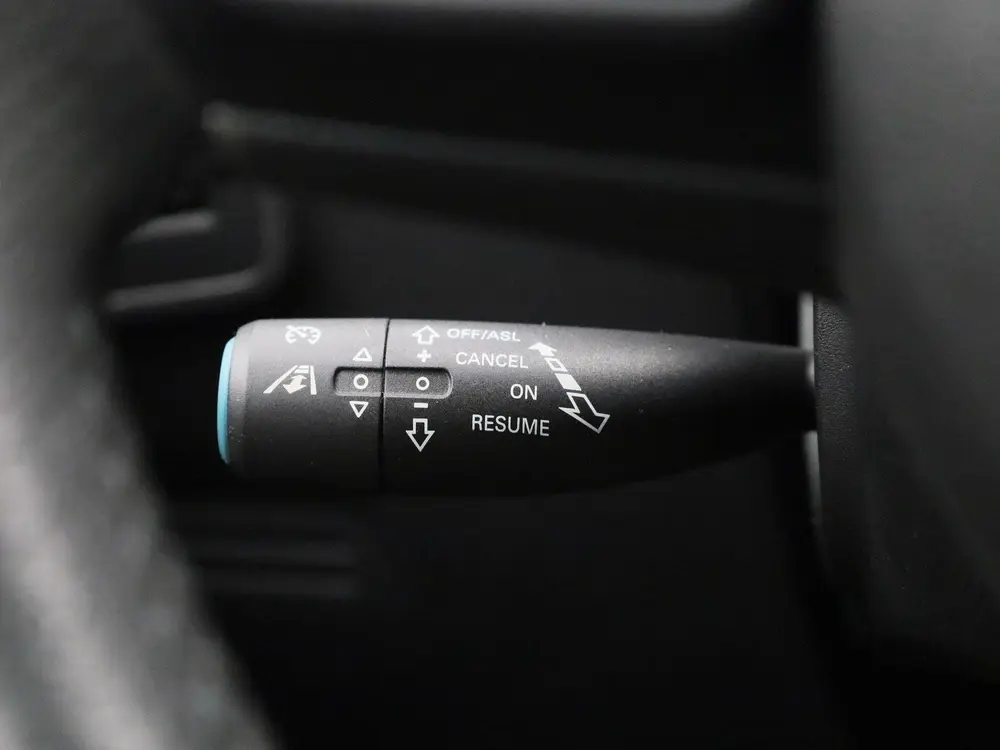MG ZS EV Luxury 45 kWh | lichtmetalen velgen | panoramadak | uit 2021, foto 19