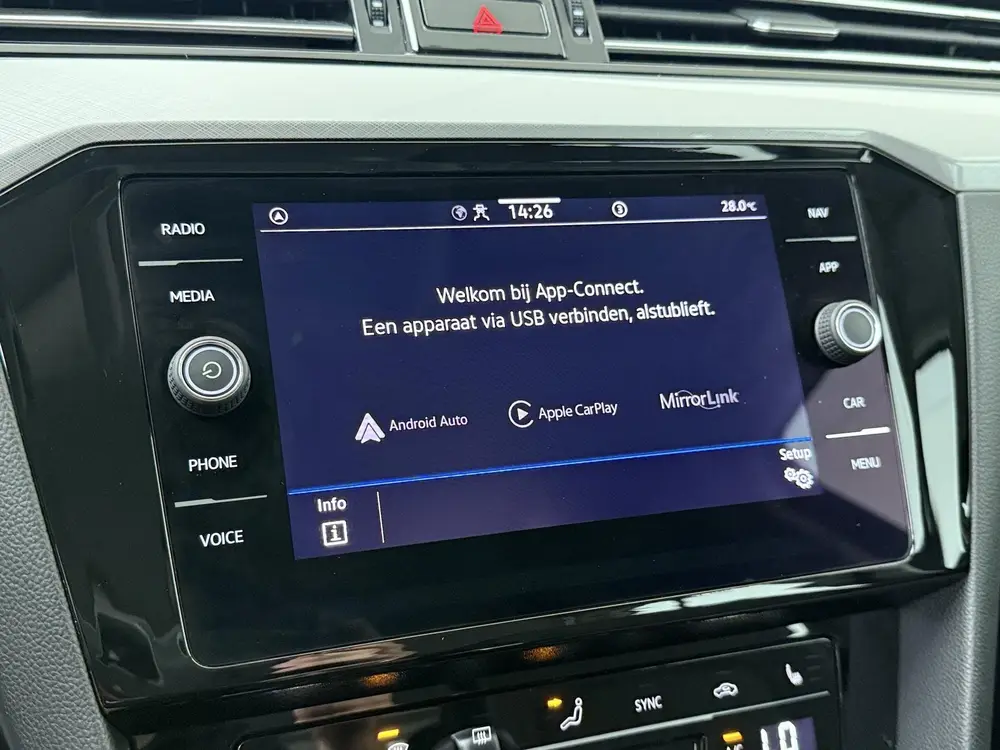 Volkswagen Passat Variant 1.5 TSI Business | 150 PK | Automa uit 2022, foto 18