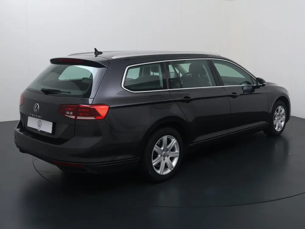 Volkswagen Passat Variant 1.5 TSI Business | 150 PK | Automa uit 2022, foto 5