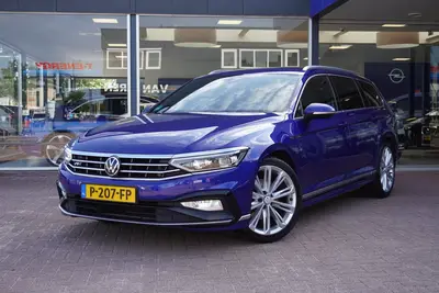 Volkswagen Passat Variant 1.5 TSI R-Line Business + Automaat uit 2020