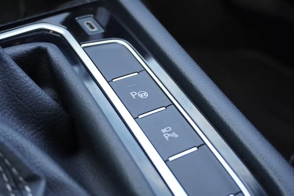 Volkswagen Passat Variant 1.5 TSI R-Line Business + Automaat uit 2020, foto 14