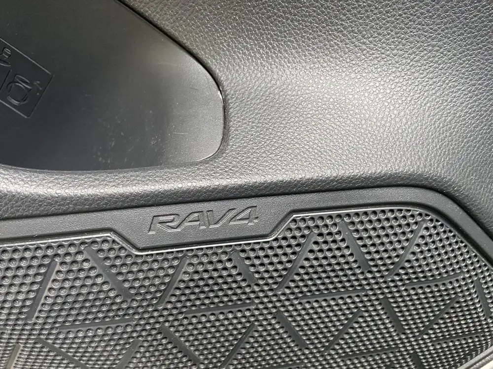 Toyota RAV4 2.5 Hybrid 222pk CVT FWD uit 2019, foto 20