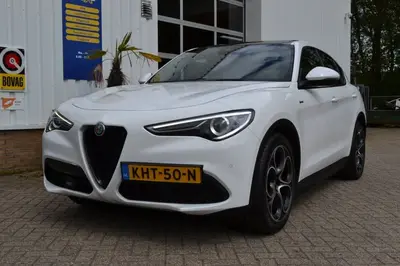 Alfa Romeo Stelvio 2.0 T AWD Sprint (bj 2021, automaat) uit 2021
