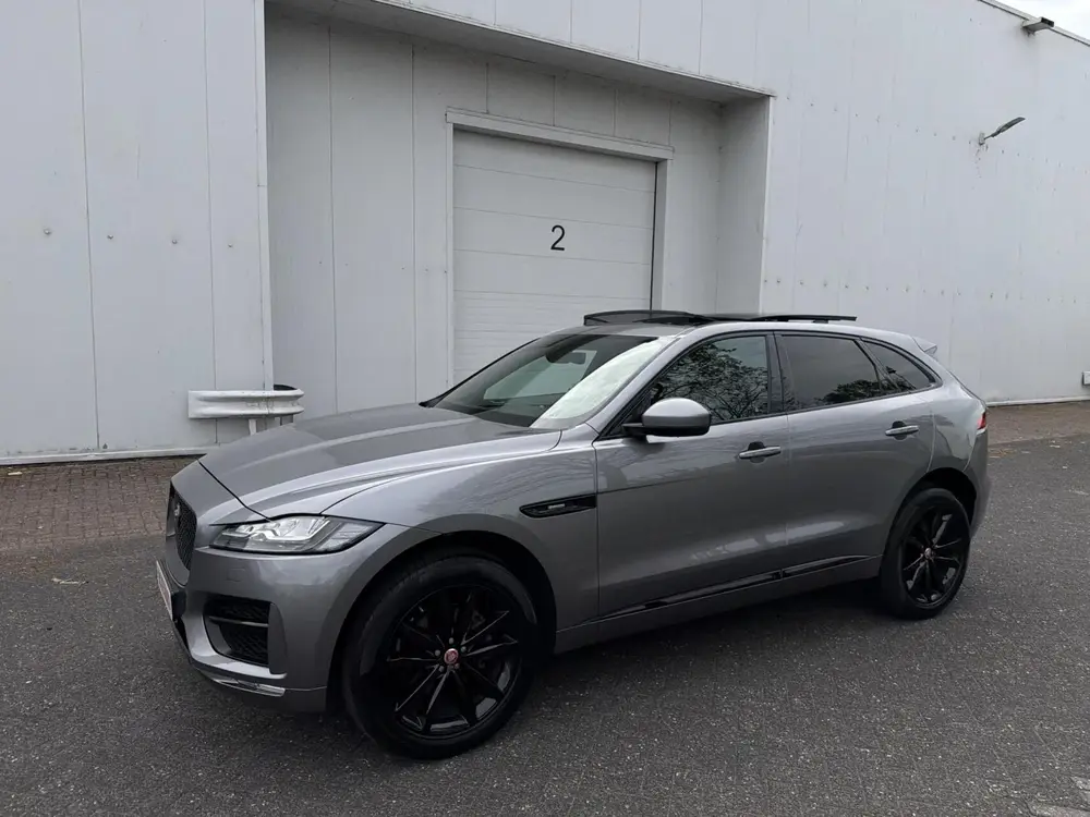 Jaguar F-Pace 2.0t AWD R-Sport - PANO/LEER/MERIDIAN/LED/NAP uit 2020, foto 3