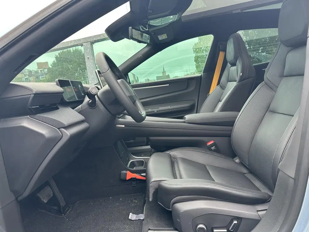 Polestar 4 Long Range Dual motor Performance Prime 10 uit 2026, foto 7