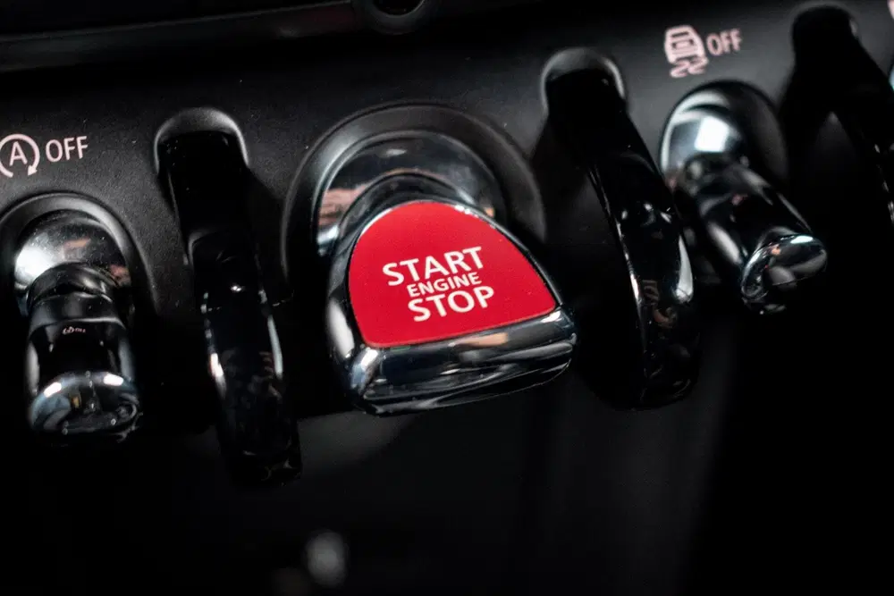 Mini Cabrio 2.0 Cooper S John Cooper Works F1 uit 2021, foto 19