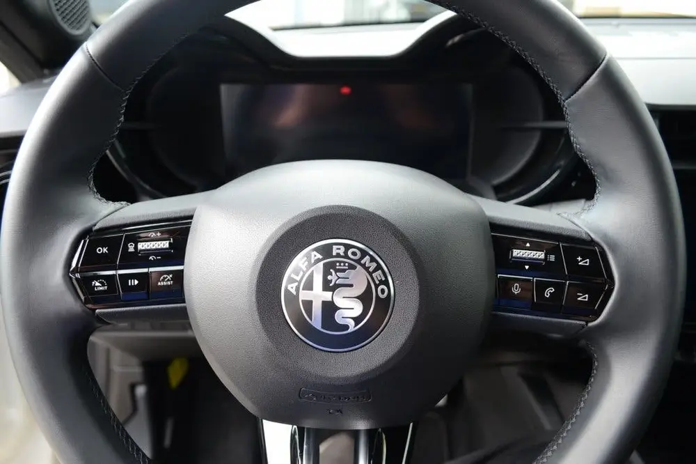 Alfa Romeo Junior Elet. Spec. 54 kWh (bj 2024 uit 2024, foto 15