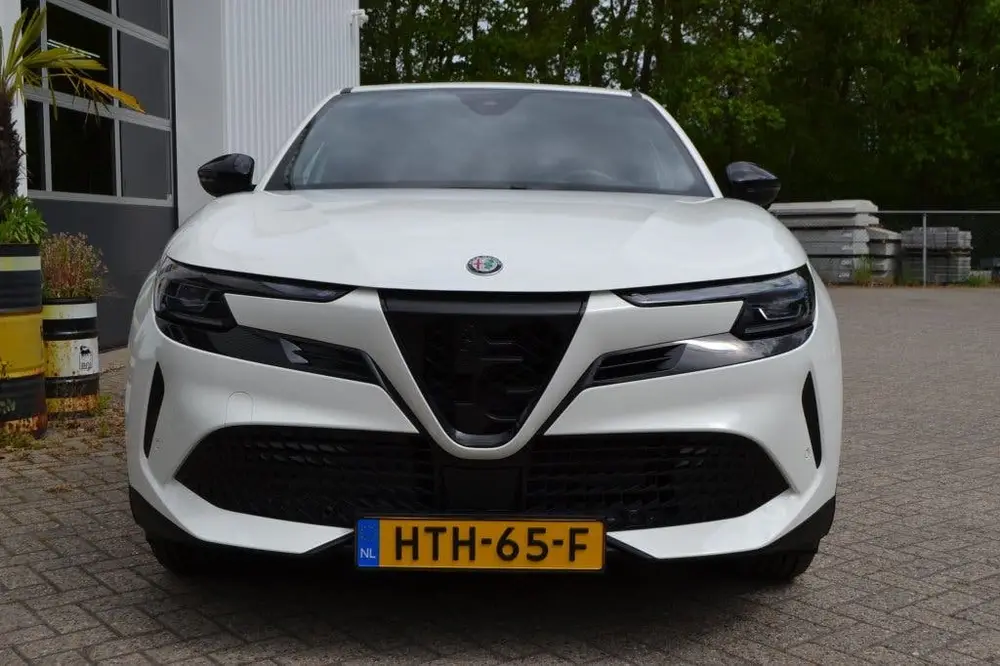 Alfa Romeo Junior Elet. Spec. 54 kWh (bj 2024 uit 2024, foto 3
