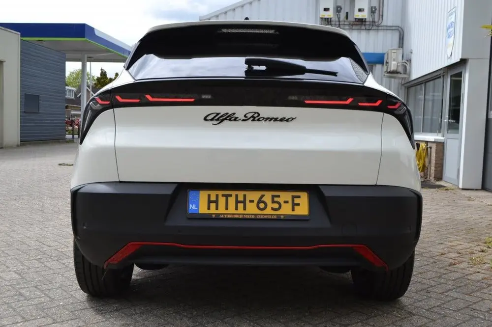 Alfa Romeo Junior Elet. Spec. 54 kWh (bj 2024 uit 2024, foto 7