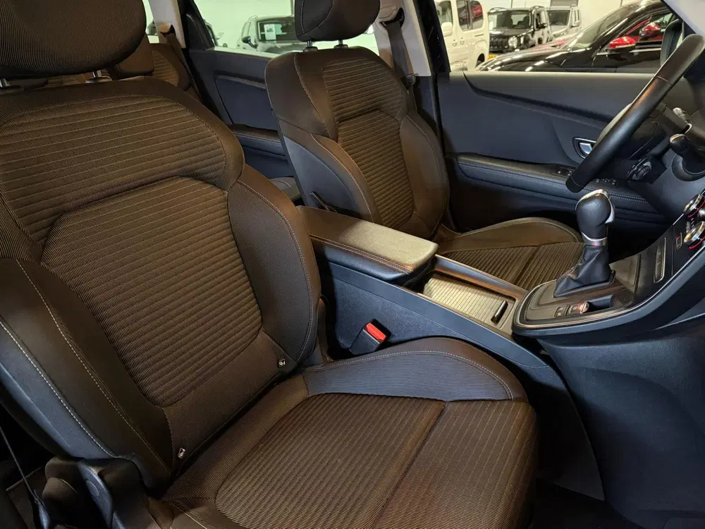 Renault Grand Scenic Grand Scénic 1.3 TCe 7p Automaat uit 2020, foto 14