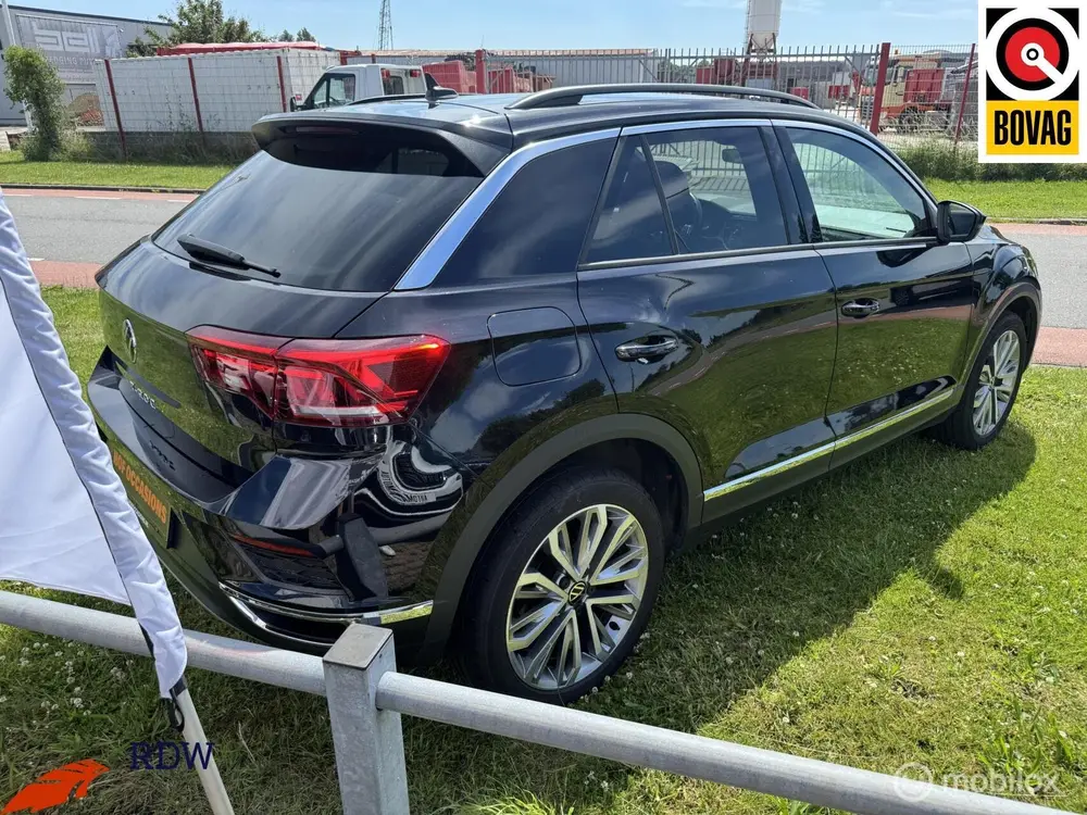 Volkswagen T-Roc 1.5 TSI SPORT CARPLAY/STOELVERW/AUTOMAAT uit 2022, foto 11