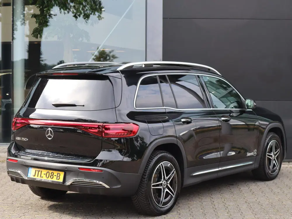 Mercedes-Benz EQB 250+ Business Solution AMG 71 kWh uit 2026, foto 2