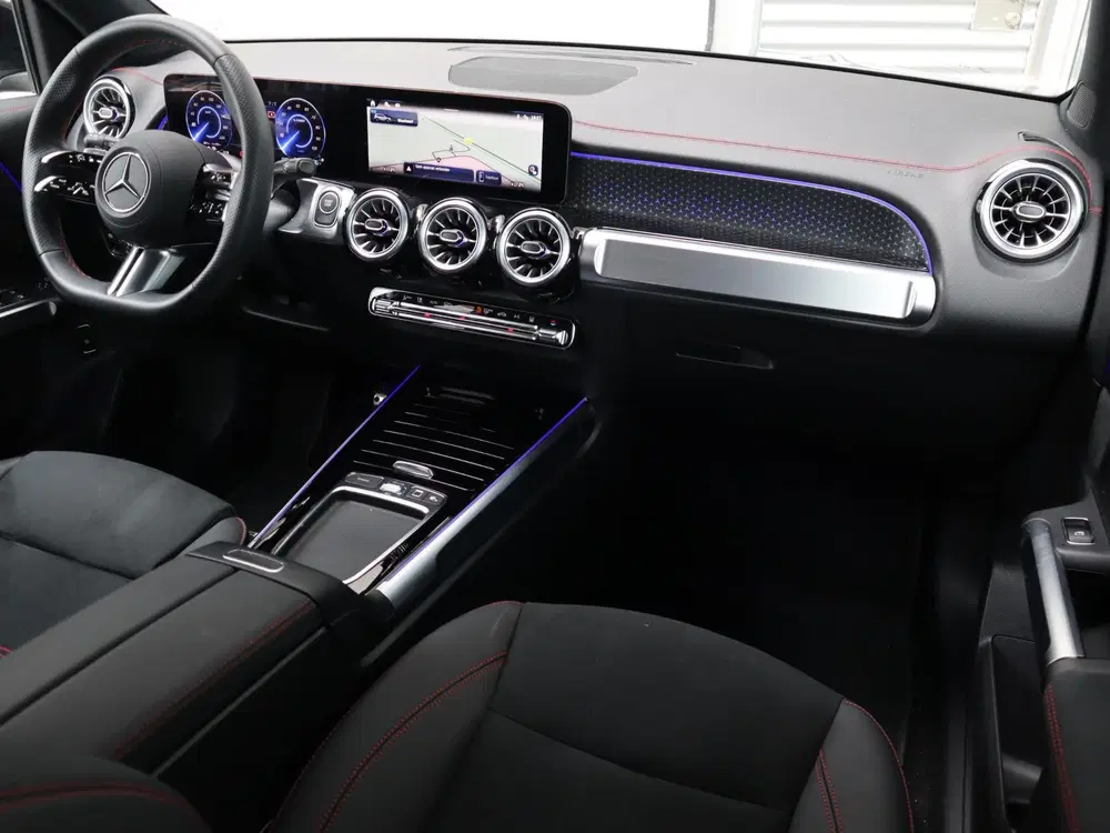 Mercedes-Benz EQB 250+ Business Solution AMG 71 kWh uit 2026, foto 3