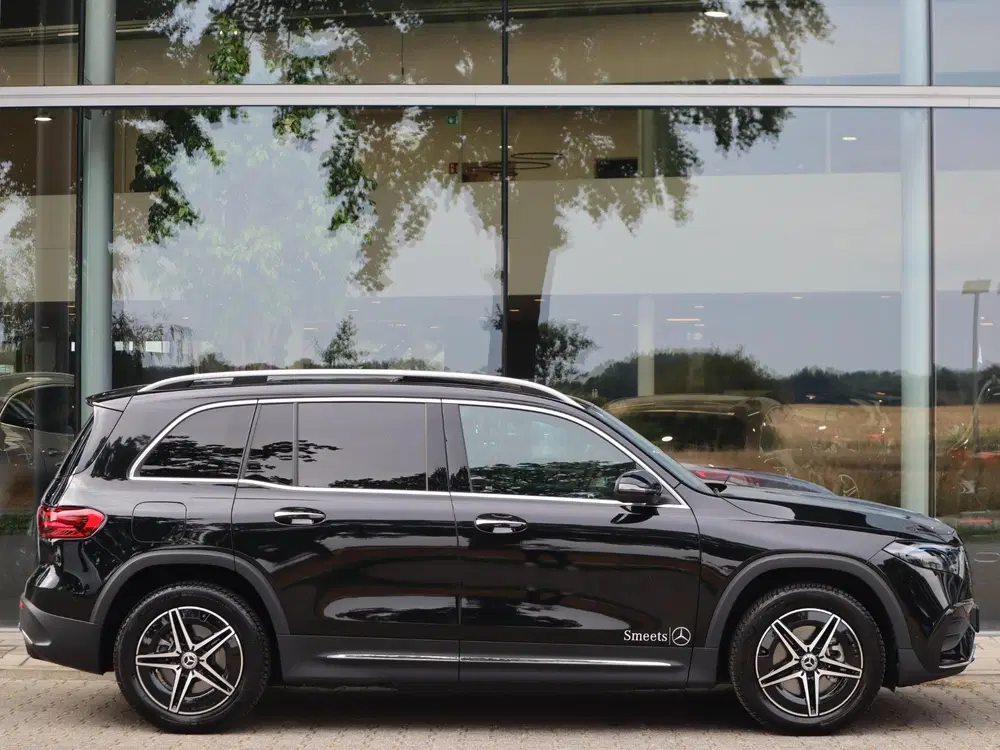 Mercedes-Benz EQB 250+ Business Solution AMG 71 kWh uit 2026, foto 5
