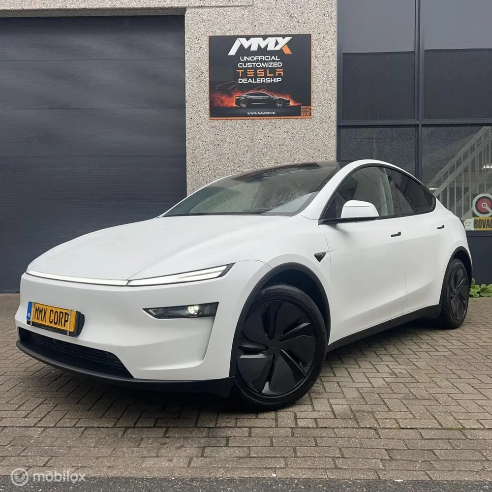 Tesla Model Y Juniper Long Range RWD + IAP uit 2025, foto 5