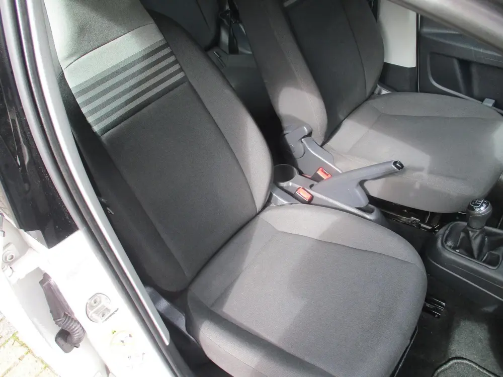 Volkswagen Up! 1.0 BMT move up! uit 2019, foto 9