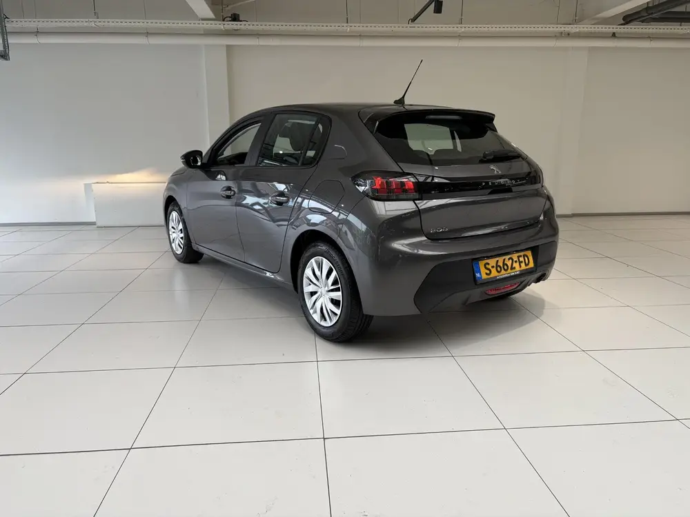 Peugeot 208 1.2 PureTech Active . uit 2022, foto 2