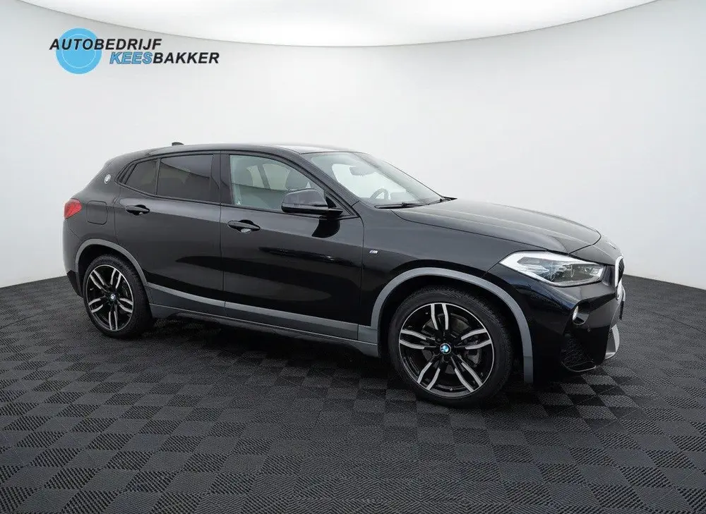 BMW X2 SDrive20i High Executive M-pakket uit 2019, foto 4