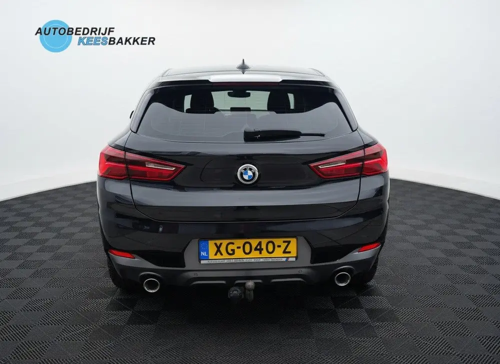 BMW X2 SDrive20i High Executive M-pakket uit 2019, foto 8
