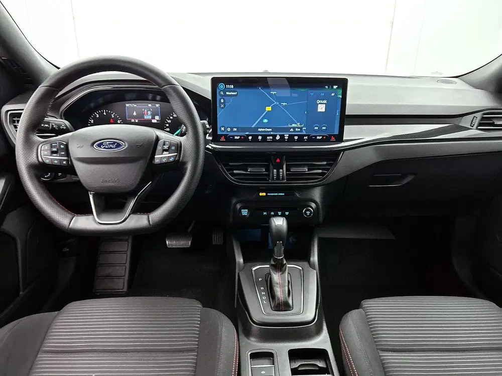 Ford Focus 1.0 EcoBoost Hybrid ST Line X CAMERA uit 2025, foto 9