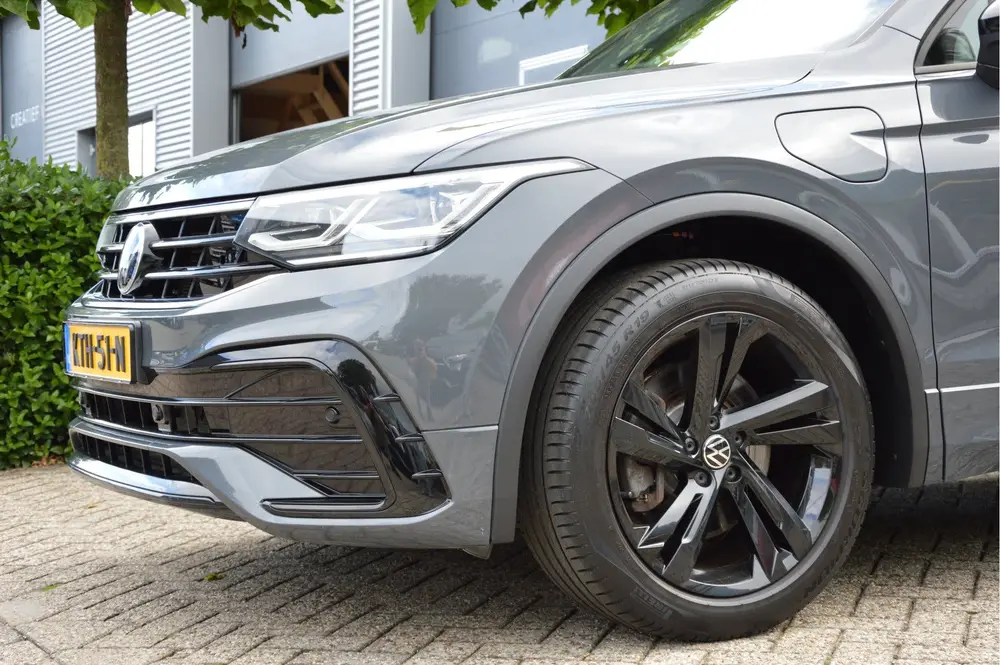 Volkswagen Tiguan 1.4 TSI eHybrid R-Line Business BLACK STYL uit 2021, foto 7