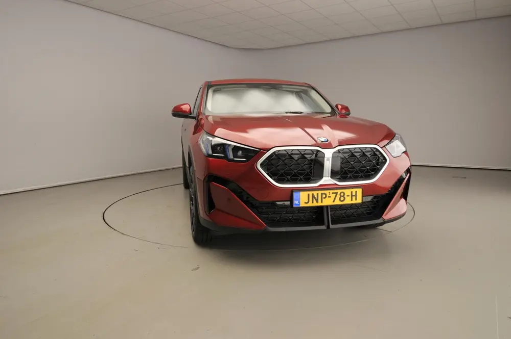 BMW X2 sDrive20i uit 2025, foto 5