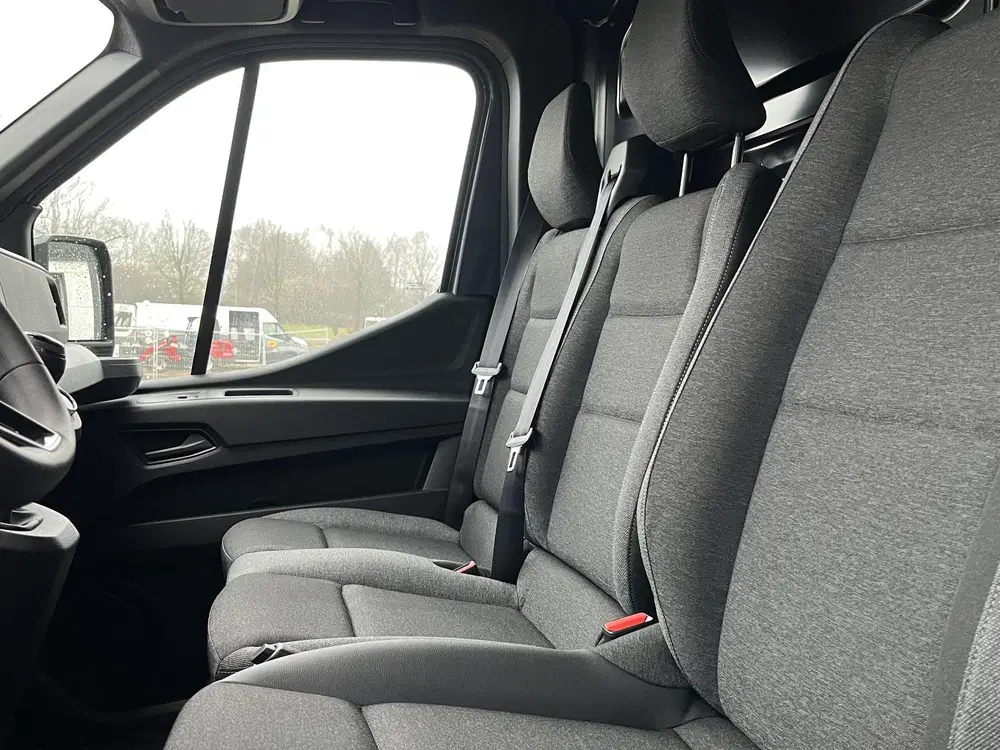 Renault Master T35 2.0 dCi 130 L2H2 Start uit 2024, foto 7