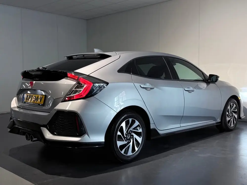 Honda Civic 1.5 i-VTEC Sport /Clima/ACC/PDC+Camera/LED/CarPl uit 2019, foto 3