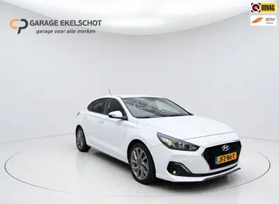 Hyundai i30 1.0 T-GDI Fastback Premium uit 2020