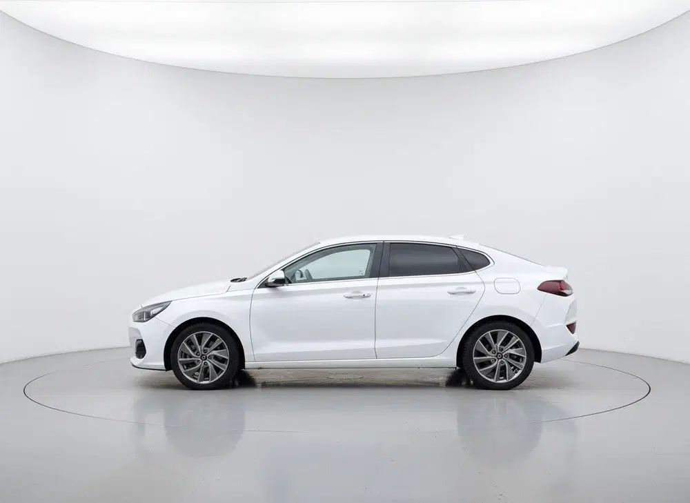 Hyundai i30 1.0 T-GDI Fastback Premium uit 2020, foto 9