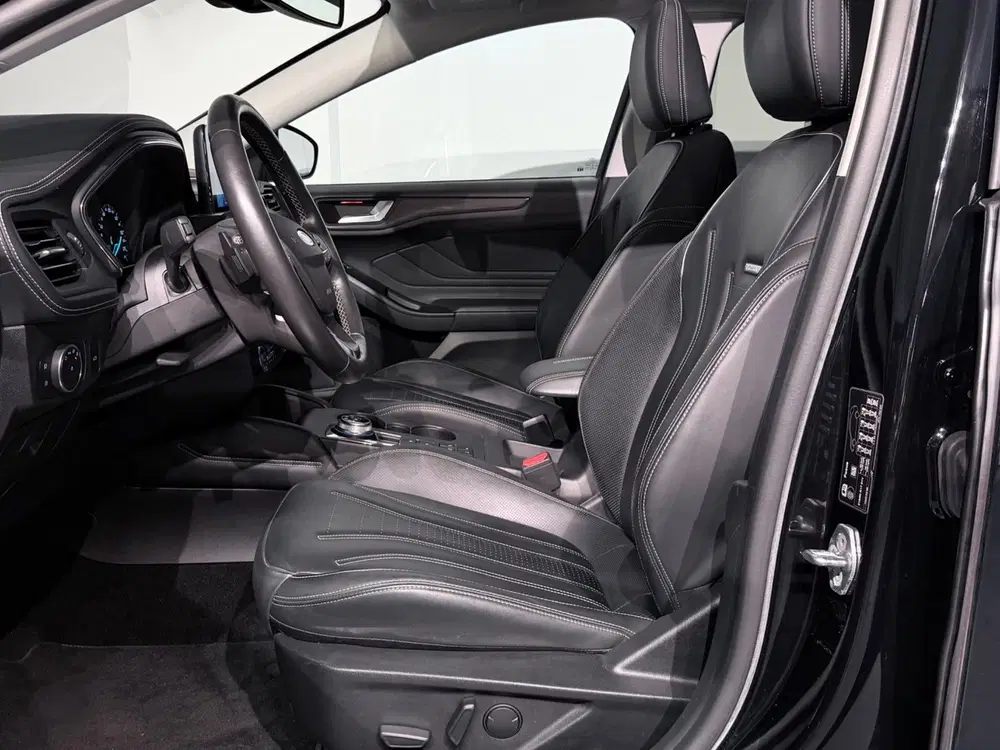 Ford Focus 1.5 Vignale AUT 182 uit 2019, foto 17