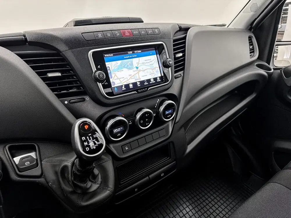Iveco Daily 35S18H 3.0 Oprijwagen Led Adaptieve cruise uit 2024, foto 7