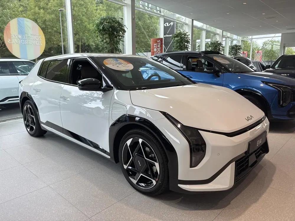 Kia EV4 GT-Line Business Edition 81.4 kWh uit 2026, foto 2