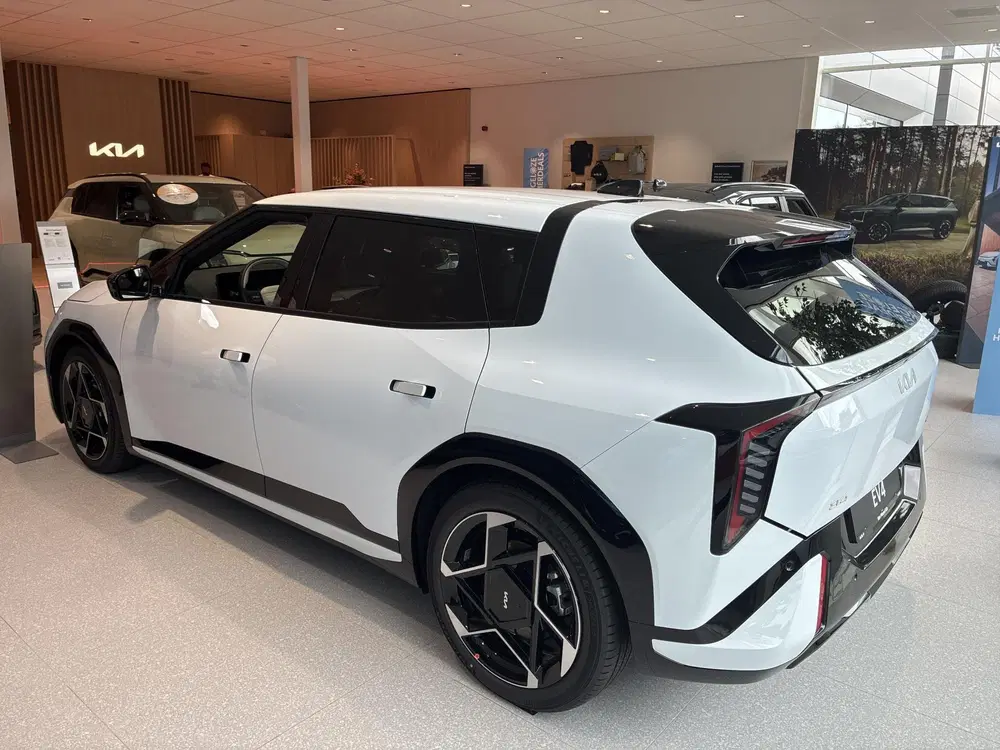 Kia EV4 GT-Line Business Edition 81.4 kWh uit 2026, foto 4