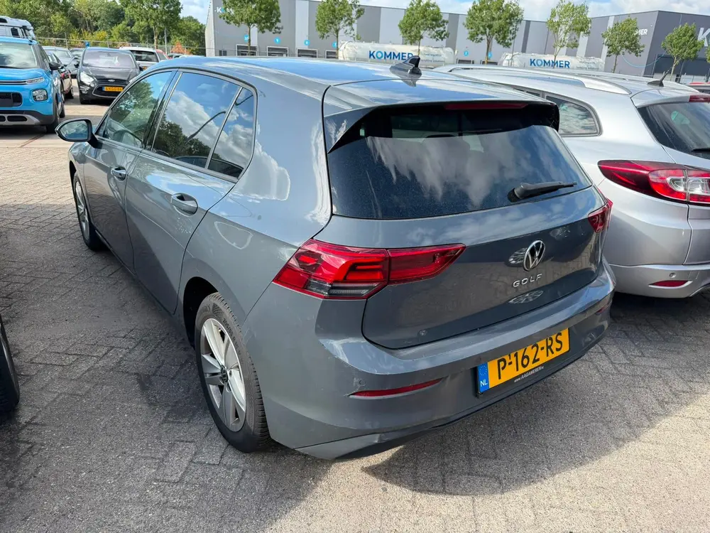 Volkswagen Golf 1.0 TSI Life uit 2022, foto 3
