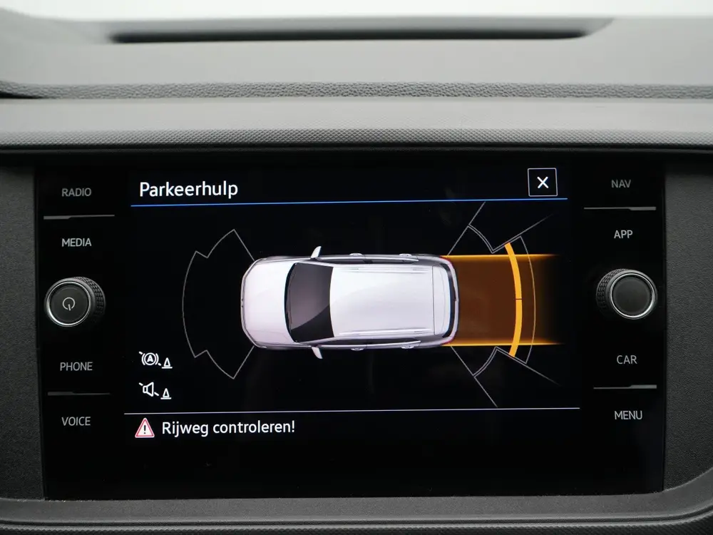 Volkswagen T-Cross Life Business 1.0 TSI 95 PK | Trekhaak | uit 2021, foto 20