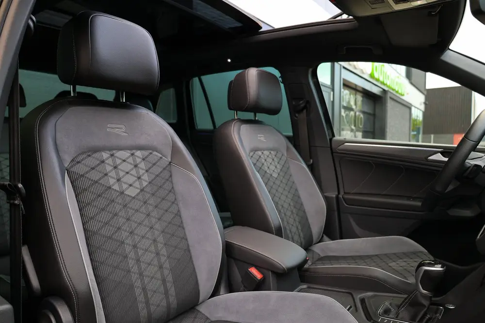 Volkswagen Tiguan 1.4 TSI eHybrid R-Line Business | BTW | PA uit 2023, foto 20