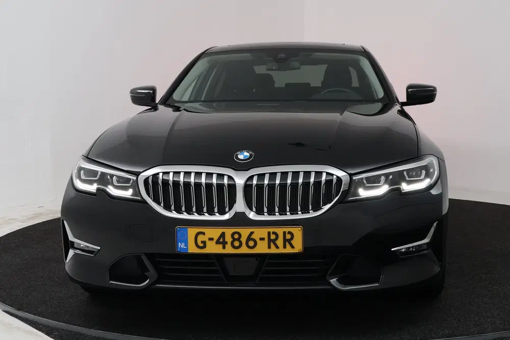 BMW 3-serie 320i High Executive (PANORAMADAK DEALER ON uit 2019, foto 19