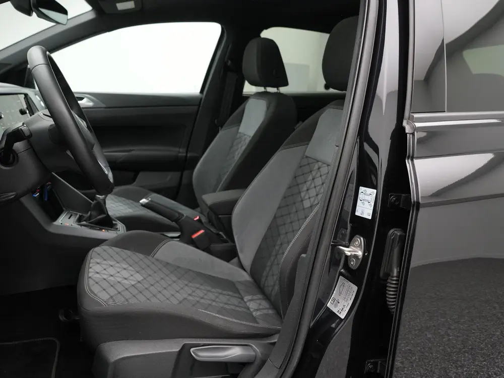 Volkswagen Polo R-Line 1.0 TSI 95 PK | LED Matrix IQ | Trekh uit 2022, foto 12