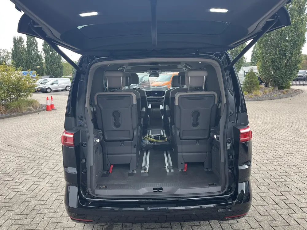 Volkswagen Multivan 1.4 eHybrid L1H1 Style 217PK | Automaat uit 2022, foto 3