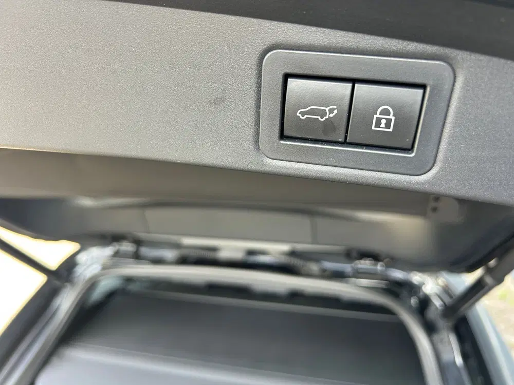 Toyota Corolla 1.8 Hybrid Executive 1e EIG BT uit 2021, foto 19